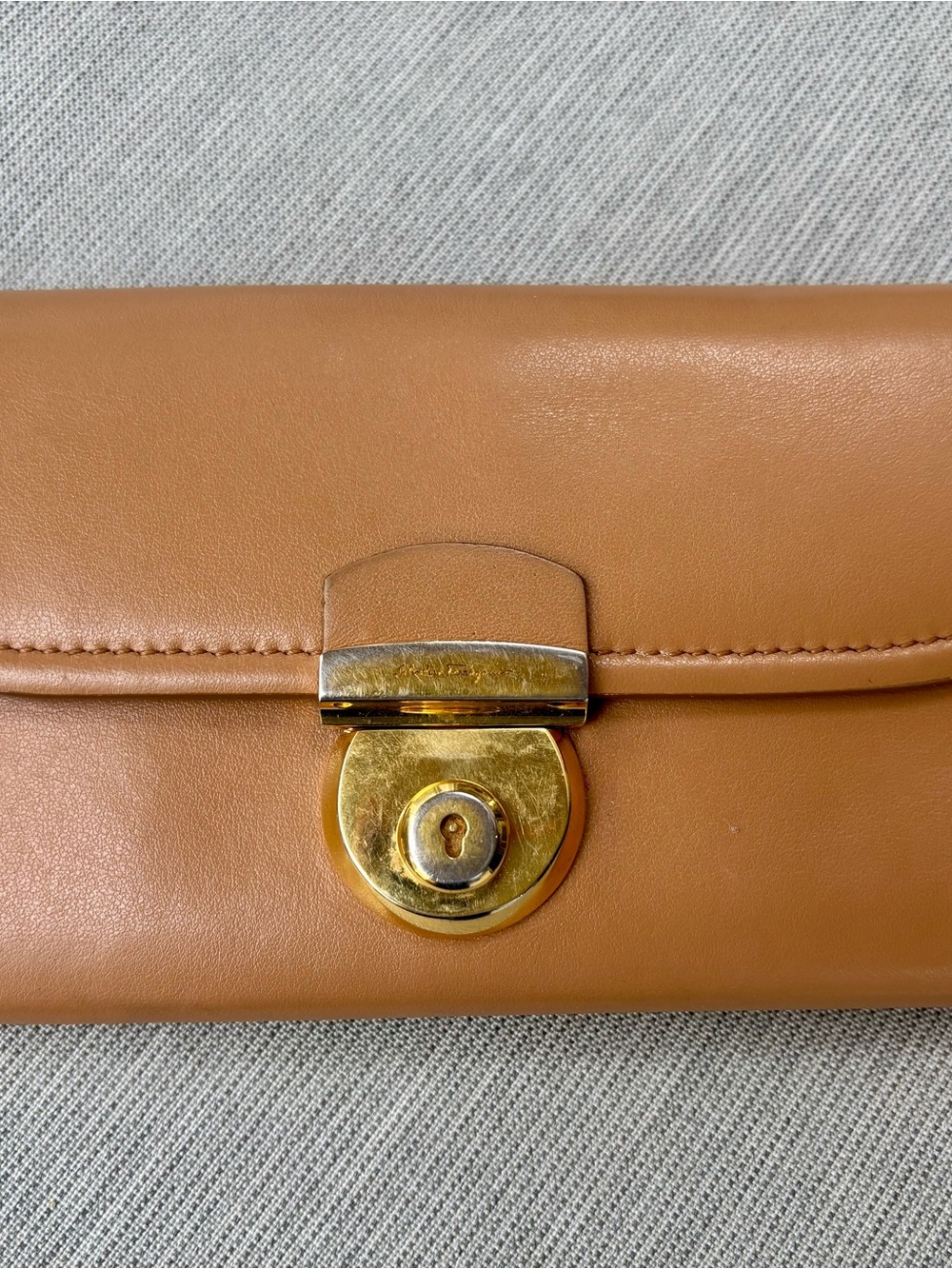 Authentic Ferragamo Tan Leather Turn-Lock Women’s Clutch